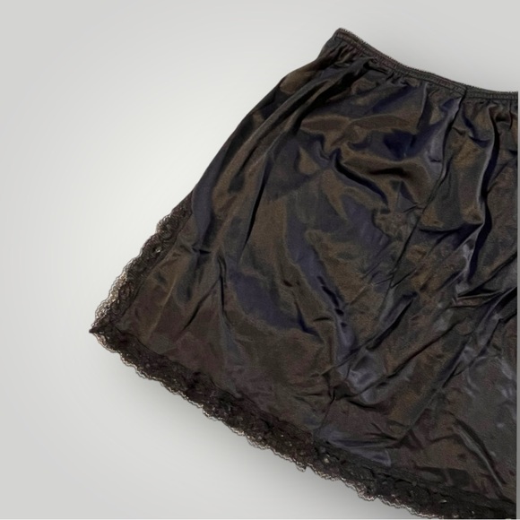 Vintage Black 100% Antron Nylon Mini Skirt Slip - Picture 9 of 14